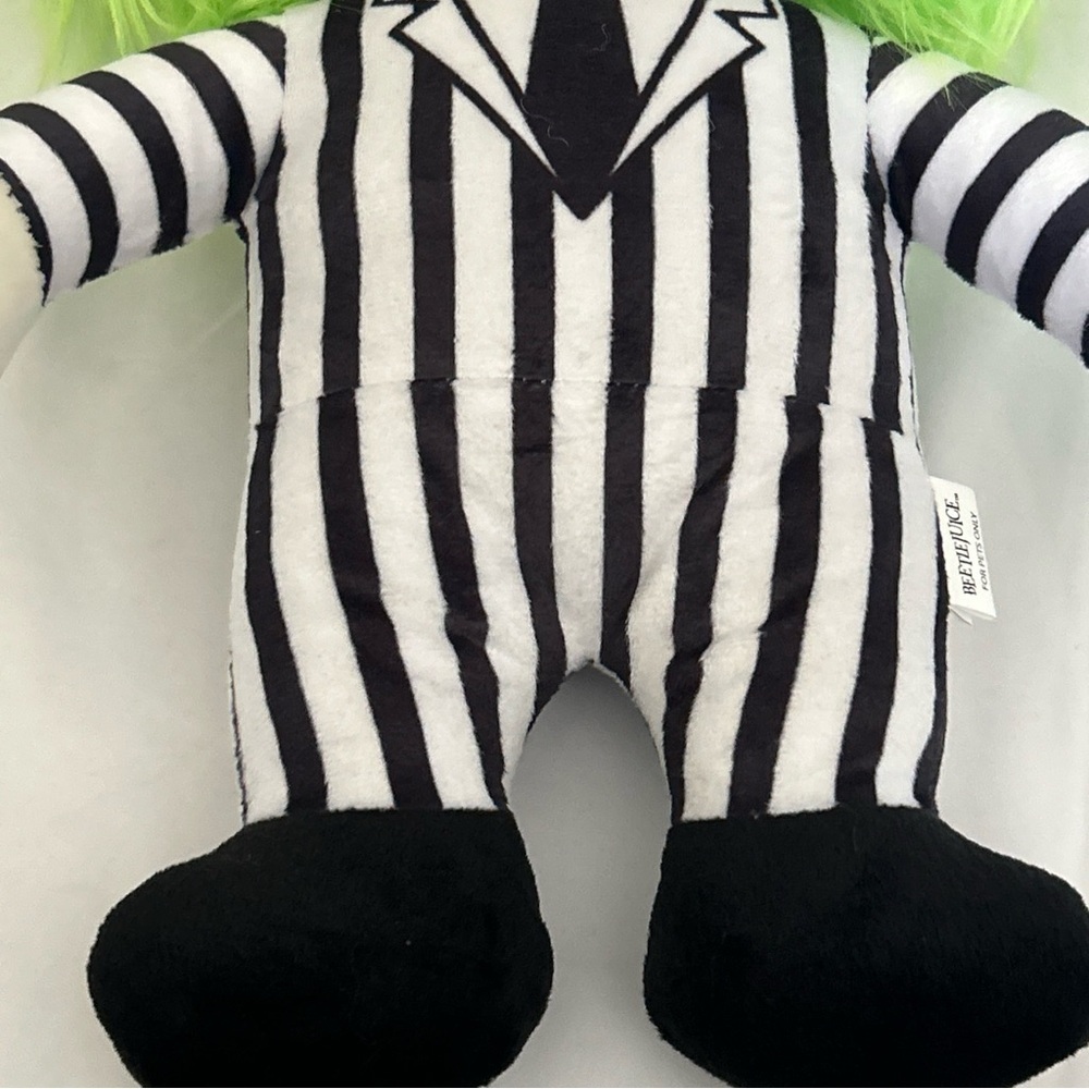 Beetlejuice Fetch For Pets Large 14” squeaky Plush Stuffed Animal Dogs toy - Picture 13 of 13